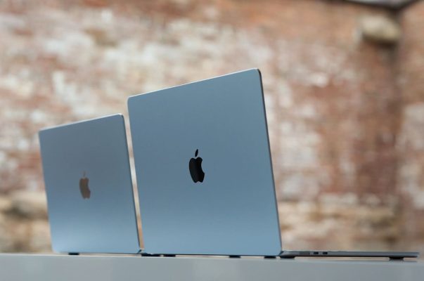 MacBook Air M4 xanh duong 2