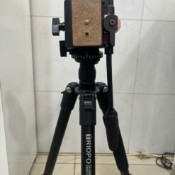 Chân máy ảnh Triopo K2808